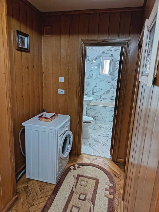 Inchiriez apartament
