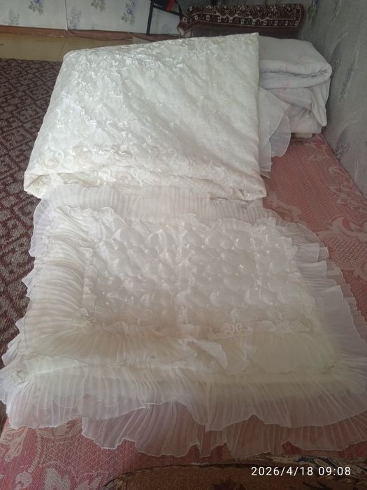 Турецкое покрывало на двух спальную кровать и на 2 подушки с камушками