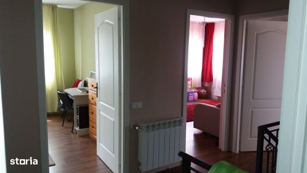 Casă finisată cu curte proprie,garaj in Gheorgheni lângă baza sportivă
