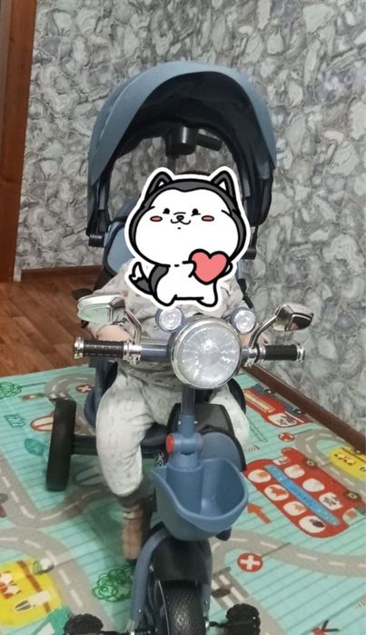 Трехколесный велосипед в идеальном состоянии