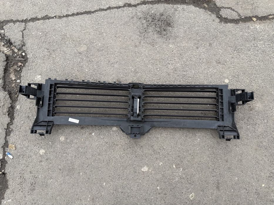 Grila activa mercedes GLB AMG