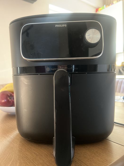 Friteuza cu aer cald Philips