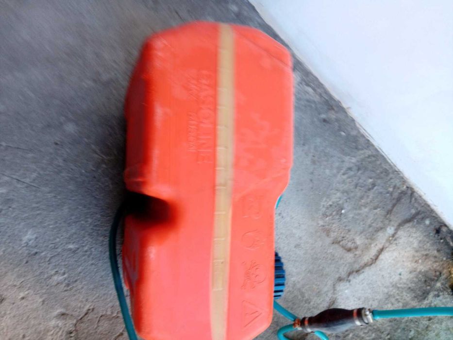 Резервоар за лодка