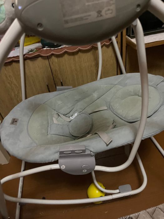 Електрическа люлка шезлонг Lorelli