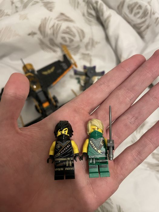 LEGO Ninjago, Avionul lui Cole