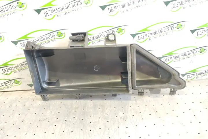 Capac filtru aer BMW Seria 5 2004 530d MT (218 hp)