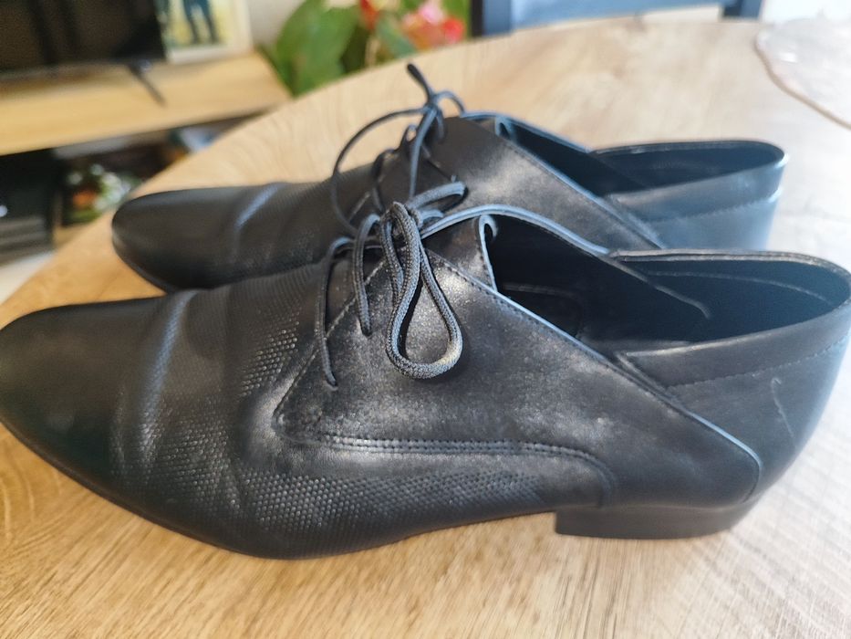 Официални мъжки обувки