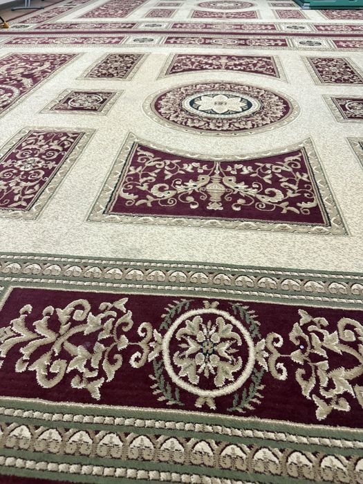 продается ковер для гостиной