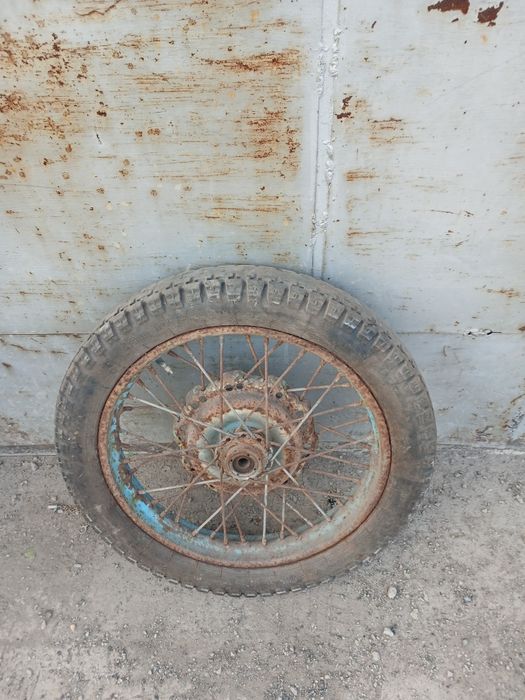 Продам колесо от мотоцикла Урал