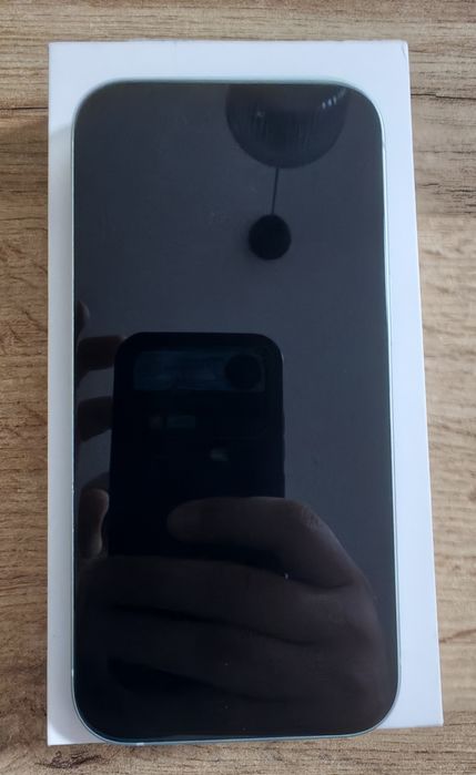 Iphone 15 green 128gb, Айфон 15 зелен 128гб.