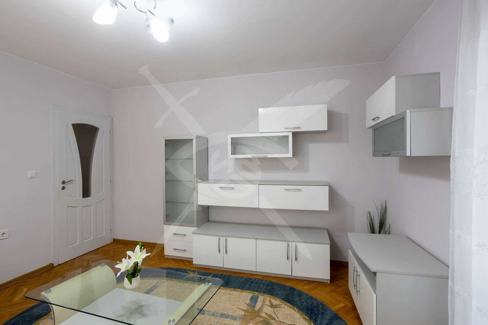 Дава се под наем Тристаен апартамент в Варна, Левски - 80 кв.м за 700 € - Снимка #3