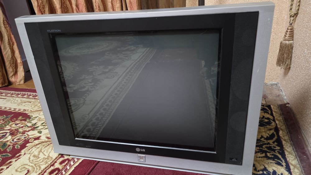 LG телевизори сотилади.