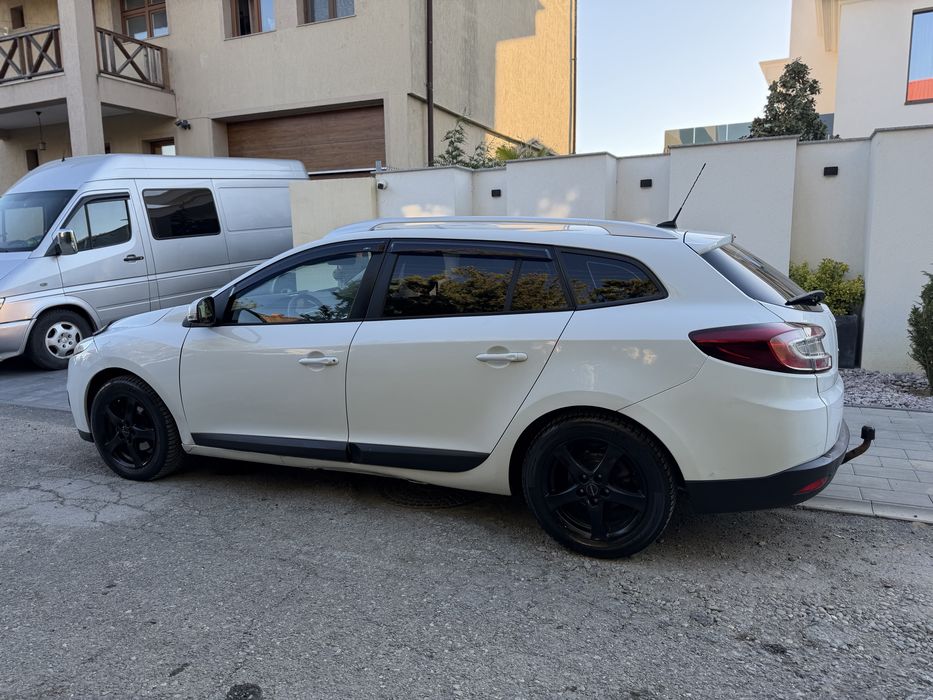 Renault Megane 3 Break 1.5 dCi 110CP – 2012 – Navigație – Întreținută – Foarte economică