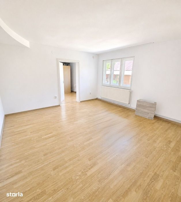 Casă de închiriat – Str. Aurel Vlaicu 18, Brașov | 3 camere
