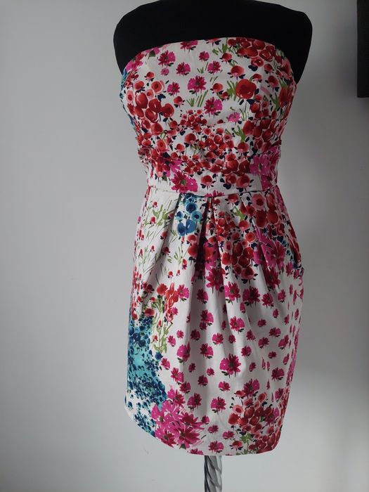 Rochie coqtail cu buzunare