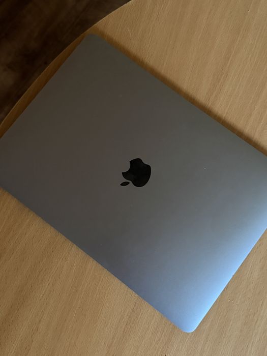 MacBook Air M1 8Gb/256Gb