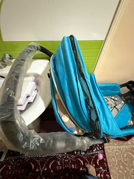 Продается коляска новая