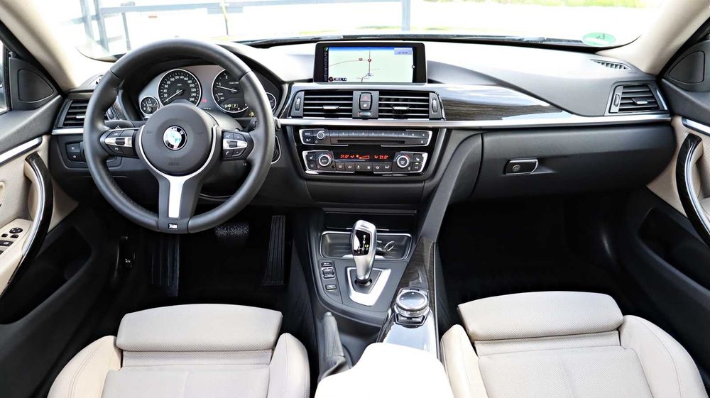 BMW 420 D / 2015 / GranCoupe / 184 CP / EURO 6 / Modern / Scaune Sport/ HIFI / Volan M / JANTE 19 / Incalzire
