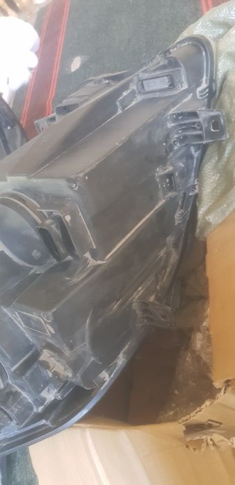 Фара левая Мерседес Спринтер 2022