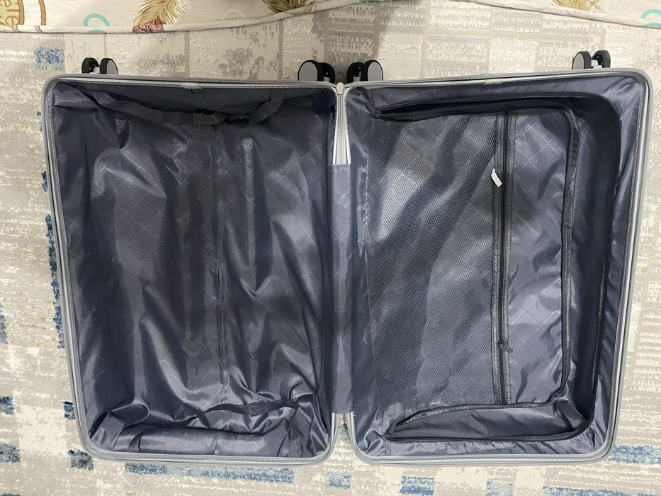 Новый большой Чемодан