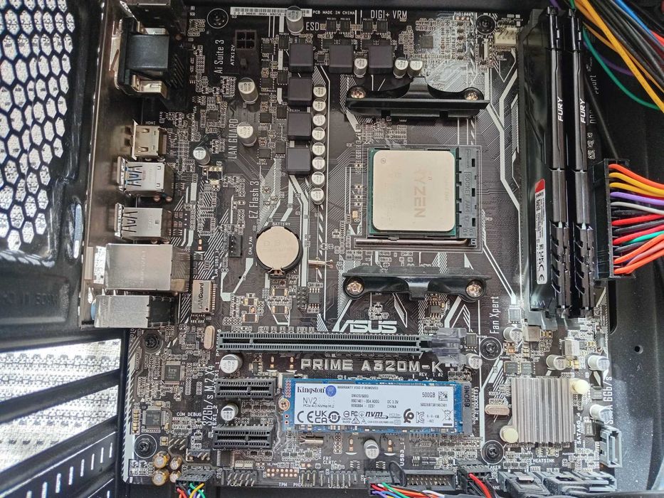 OCAZIE KIT AM4cuWIN11 placa A320M-K+CPU 5600+16gb DDR4 3200+NVME 500GB