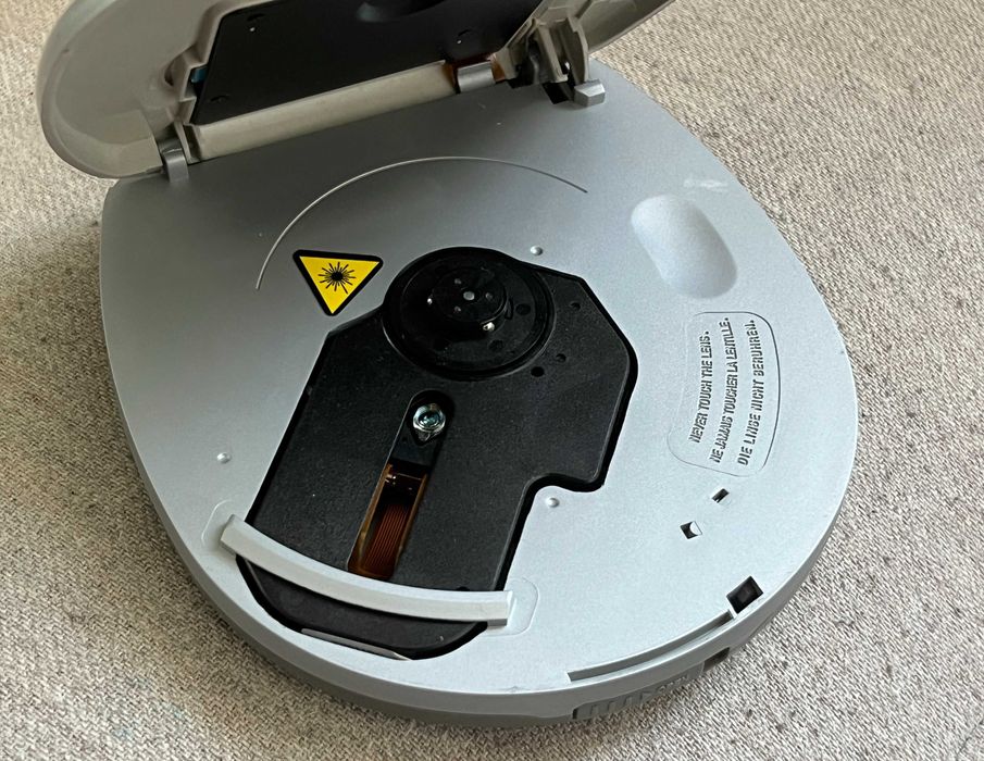 Orion PCD-804 portable CD player ESP 40s DBB Line Out