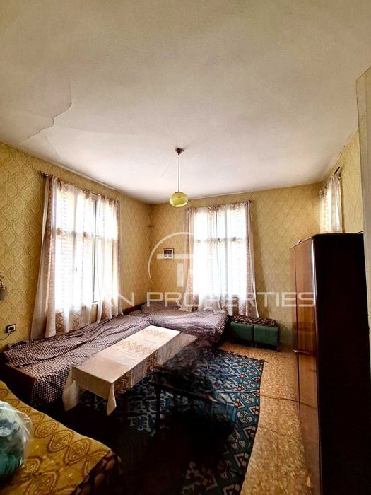 Продава се Етаж от къща в Чепеларе - 248 кв.м за 292 €/кв.м - Снимка #6