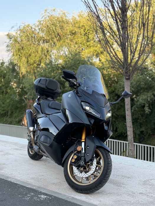 Yamaha Tmax Tech Max 560 2023 Akrapovic TopCase