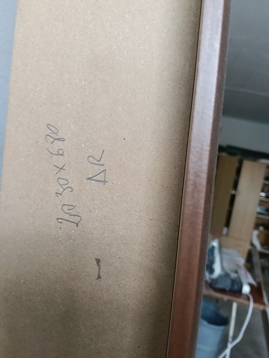 Vând 2 uși noi de interior
