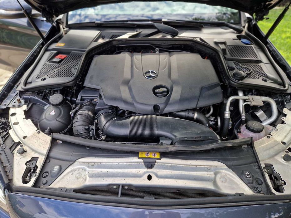 Mercedes C250D AMG line kombi