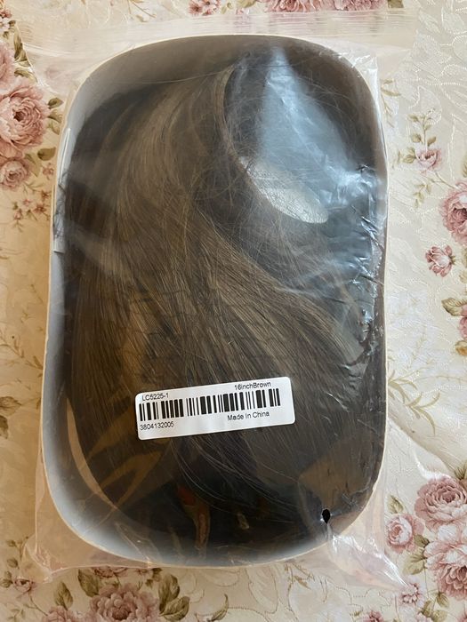 Перука  от изкуствен косъм