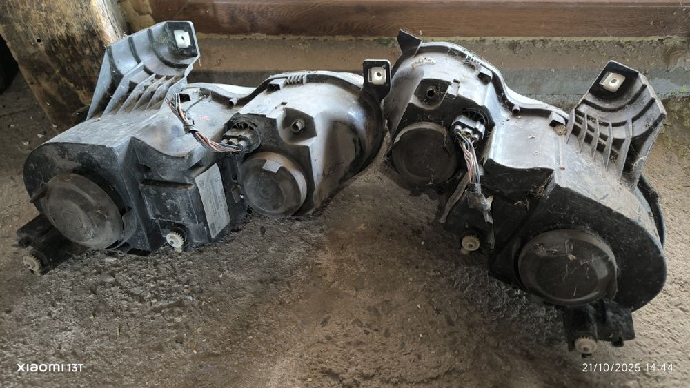 Фарове за Ровър 75