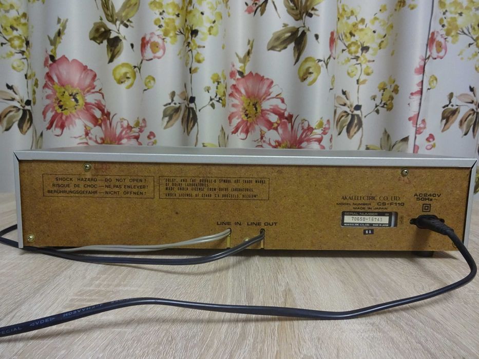 Casetofon deck Akai CS-F110