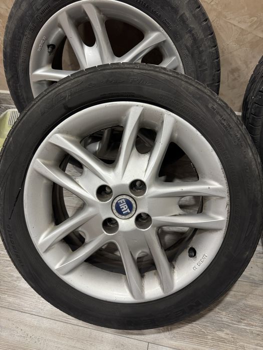 Гуми с фжанти за Фиат размер 15