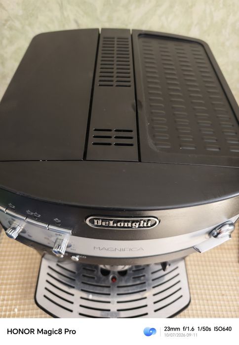 Delonghi ESAM 3000.B Magnifica Eco
