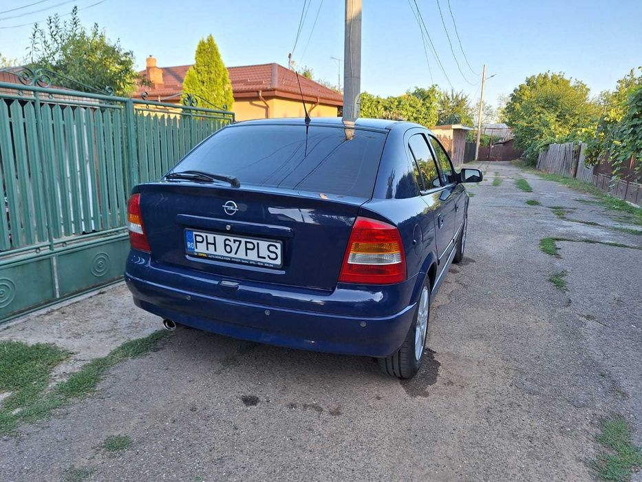 Opel Astra - stare buna, revopsita integral, motor segmentat, GPL. Accept schimb cu motocicleta.