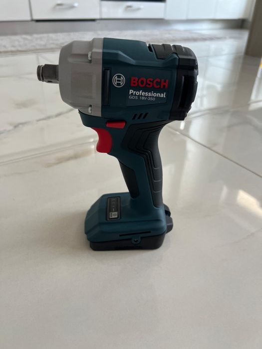 Cheie de impact Bosch Professional GDS 18V-350 – NOUĂ, nefolosita