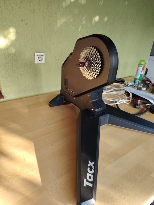 Smart trainer TACX FLUX SMART