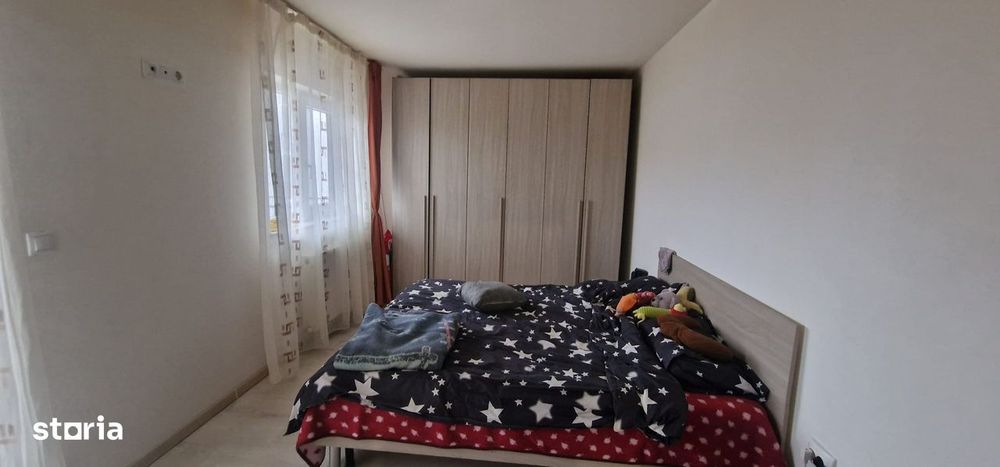 2 Incaperi, terasa de 8 mp, mobilat si dotat cu preluare de chirias