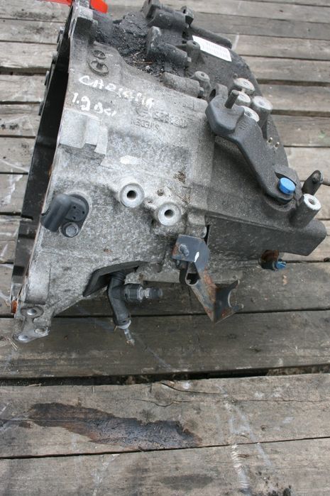 Cutie Viteze Mitsubishi Carisma 1.9 Dci Manuala 5+1 Viteze garantie
