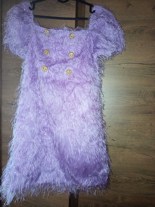 Елегантна дамска рокля