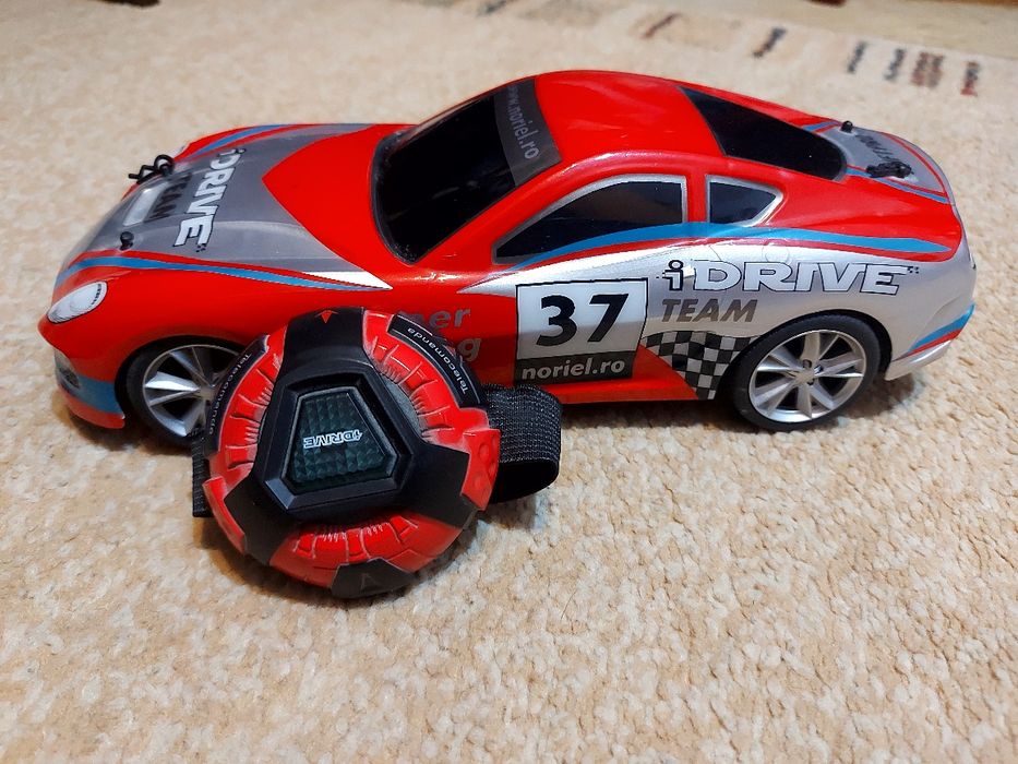 Masina IDrive Noriel cu telecomanda