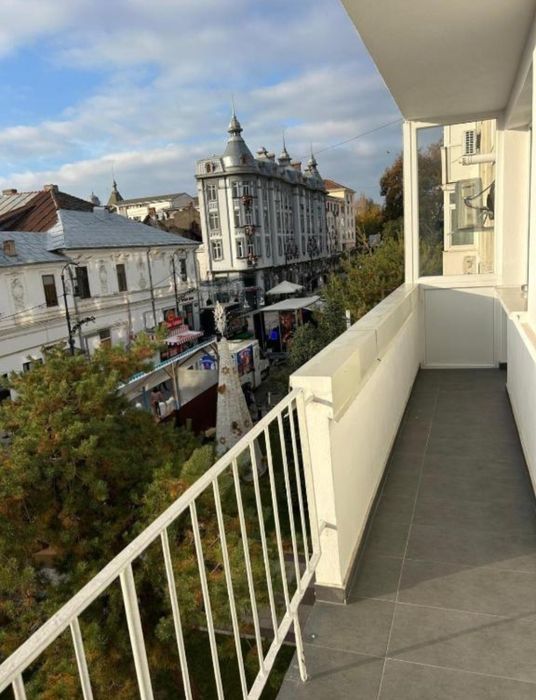 Apartament 2 camere de vânzare – ultracentral, Centrul Vechi Craiova