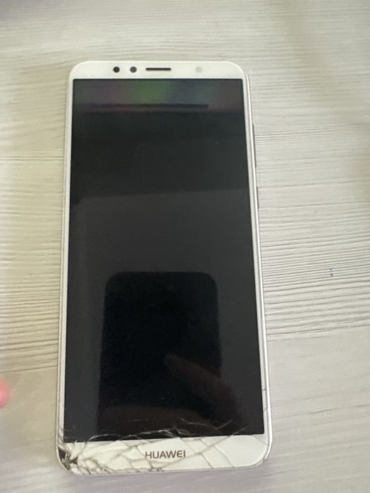 Telefon Huawei Y6 pentru piese