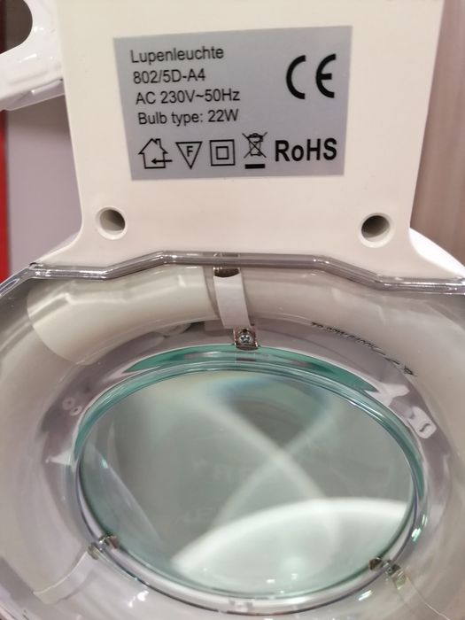 Lampa cu lupă 5D 22W