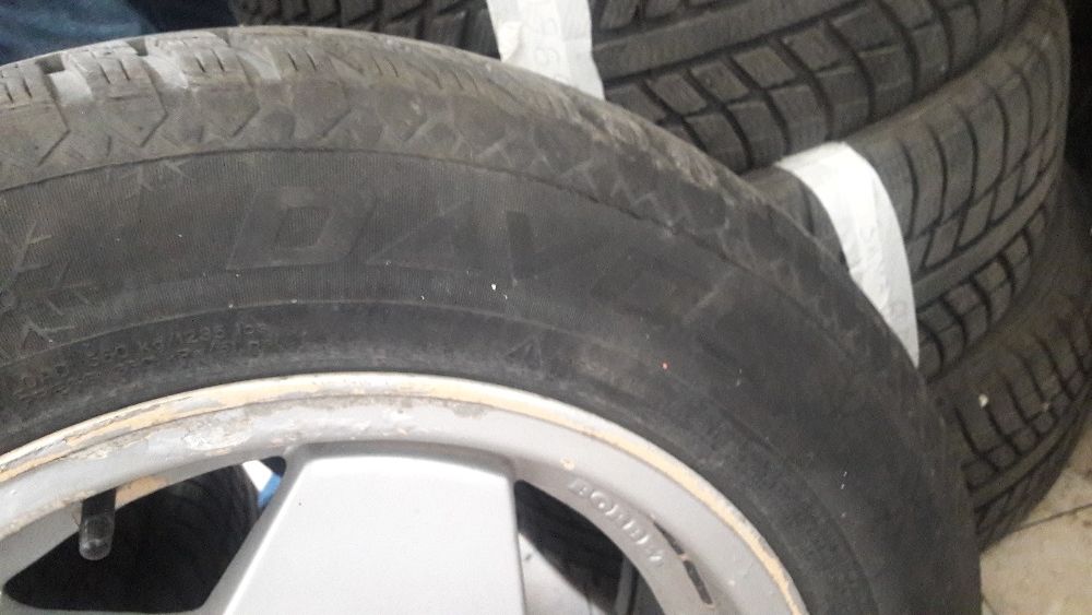 джанта метална с гума 195/65/14 - 1 бр.