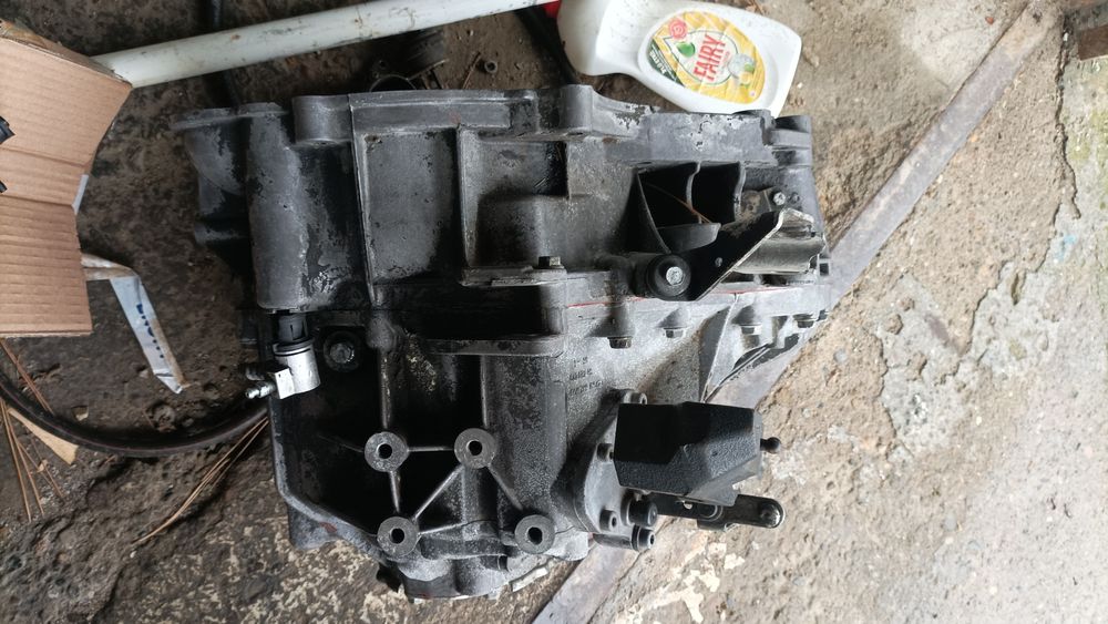 Продавам части за Шевролет Каптива! 2.0д 4х4