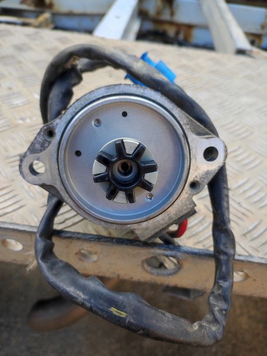 Ел.мотор на Ел. рейка за Пежо-1007