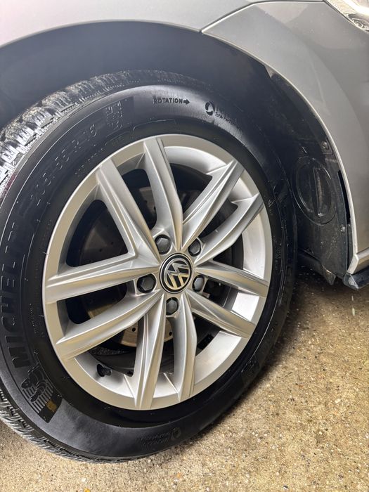 Jante  R16 originale vw golf +anvelope Michelin 205 55 16