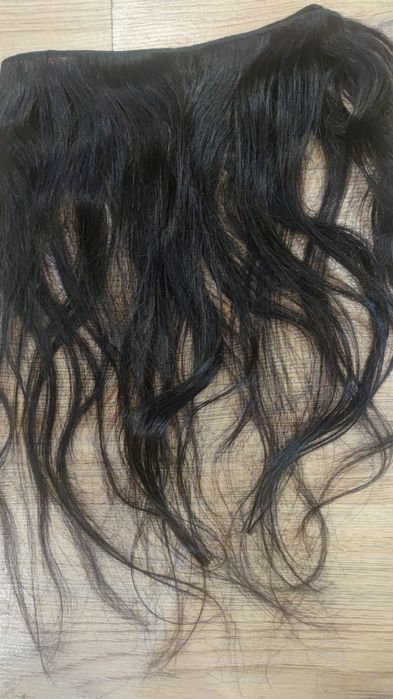 Естествена чуплива коса